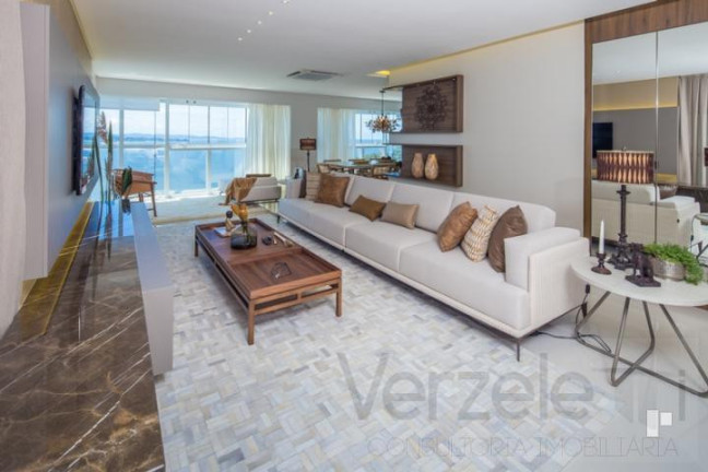 Imagem Apartamento com 4 Quartos à Venda, 238 m² em Centro - Balneário Camboriú