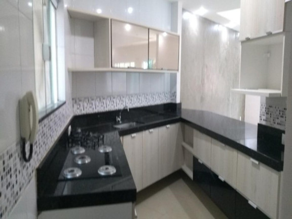 Imagem Casa com 3 Quartos à Venda, 330 m² em Glória - Macaé Imagem Casa com 3 Quartos à Venda, 330 m² em Glória - Macaé