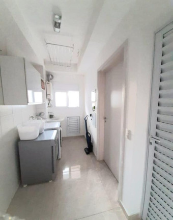 Imagem Imóvel com 3 Quartos à Venda, 114 m² Imagem Imóvel com 3 Quartos à Venda, 114 m²