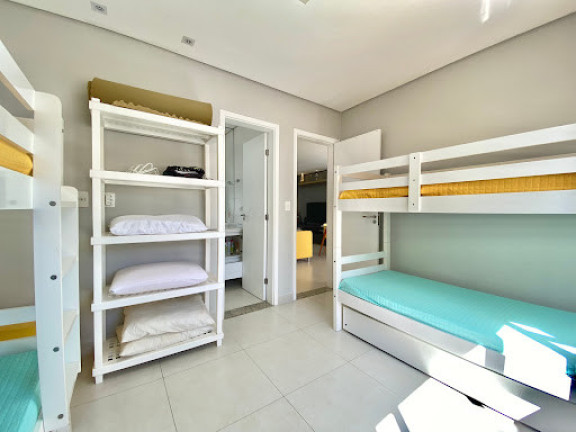 Imagem Apartamento com 2 Quartos à Venda, 120 m² em Tombo - Guarujá