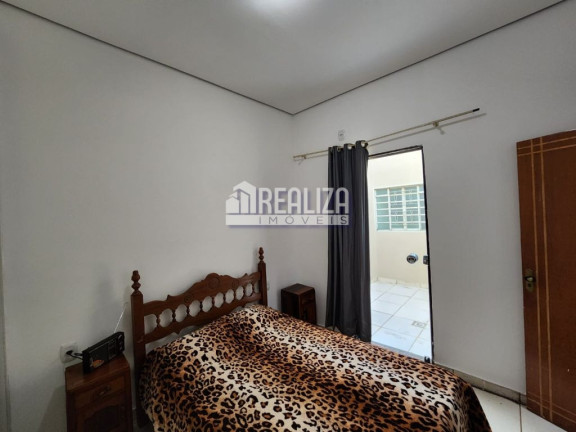 Imagem Casa com 3 Quartos à Venda, 260 m² em Quinta Boa Esperança - Uberaba Imagem Casa com 3 Quartos à Venda, 260 m² em Quinta Boa Esperança - Uberaba