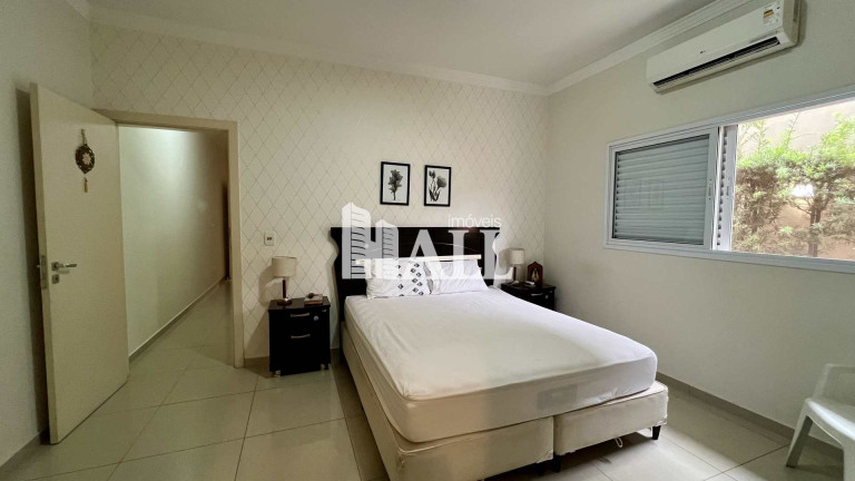 Imagem Casa com 3 Quartos à Venda, 171 m² em Centro - Bady Bassitt Imagem Casa com 3 Quartos à Venda, 171 m² em Centro - Bady Bassitt