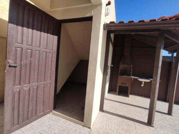Imagem Sobrado com 3 Quartos à Venda, 232 m² em Capão Novo - Capao Da Canoa