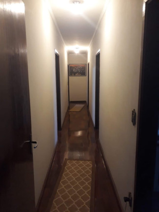 Imagem Casa com 4 Quartos para Alugar,  em Jardim America - Bauru