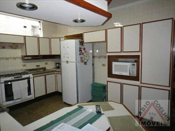 Imagem Sobrado com 4 Quartos à Venda, 244 m² em Interlagos - São Paulo Imagem Sobrado com 4 Quartos à Venda, 244 m² em Interlagos - São Paulo