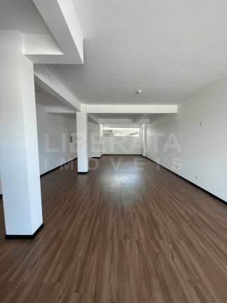 Imagem Sala Comercial à Venda, 82 m² em Centro - Navegantes Imagem Sala Comercial à Venda, 82 m² em Centro - Navegantes