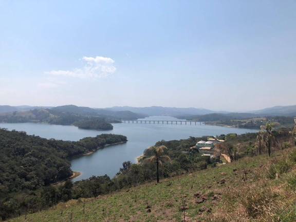 Imagem Terreno à Venda, em Nazaré Paulista Imagem Terreno à Venda, em Nazaré Paulista
