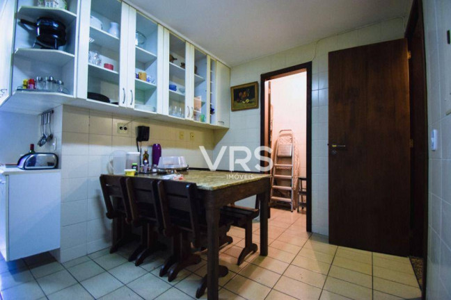 Imagem Apartamento com 3 Quartos à Venda, 111 m² em Várzea - Teresópolis Imagem Apartamento com 3 Quartos à Venda, 111 m² em Várzea - Teresópolis