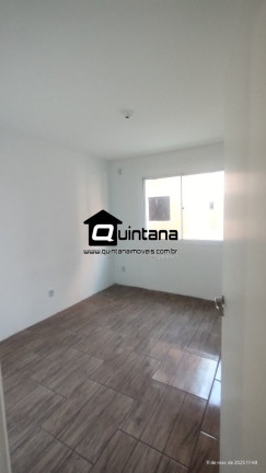 Imagem Apartamento com 2 Quartos para Alugar, 45 m² em Três Vendas - Pelotas