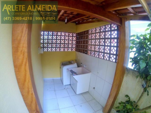 Imagem Apartamento com 2 Quartos para Alugar ou Temporada, 65 m² em Centro - Bombinhas Imagem Apartamento com 2 Quartos para Alugar ou Temporada, 65 m² em Centro - Bombinhas