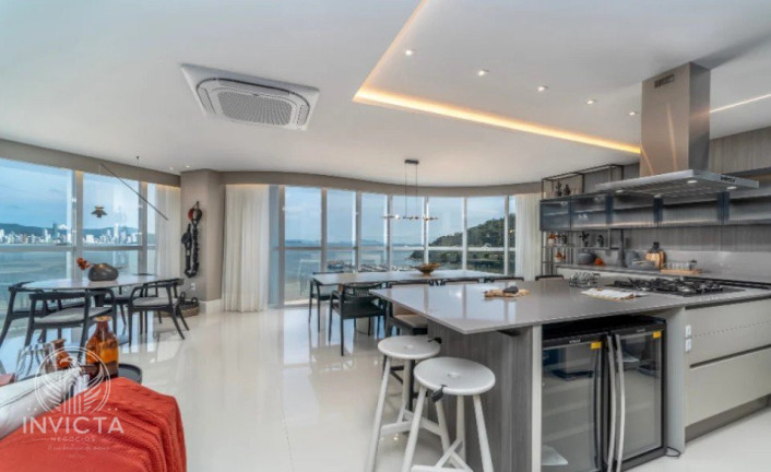 Imagem Apartamento com 4 Quartos à Venda, 238 m² em Barra Sul - Balneário Camboriú Imagem Apartamento com 4 Quartos à Venda, 238 m² em Barra Sul - Balneário Camboriú