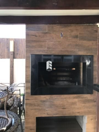 Imagem Casa com 3 Quartos à Venda, 250 m² em Bonfim - Santa Maria Imagem Casa com 3 Quartos à Venda, 250 m² em Bonfim - Santa Maria