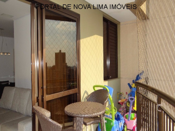 Imagem Apartamento com 3 Quartos à Venda, 130 m² em Sion - Belo Horizonte