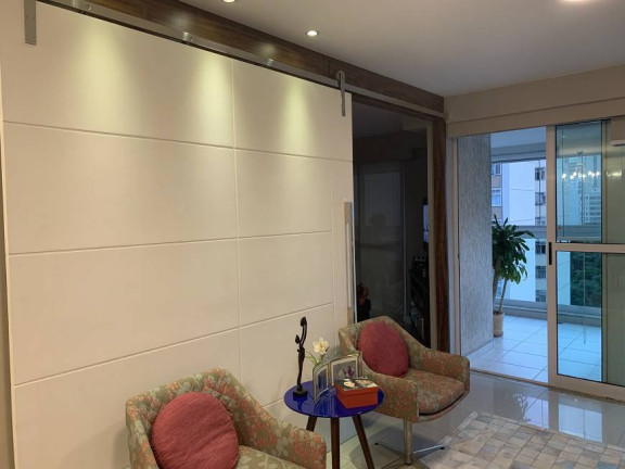 Imagem Apartamento com 4 Quartos à Venda, 140 m² em Icaraí - Niterói