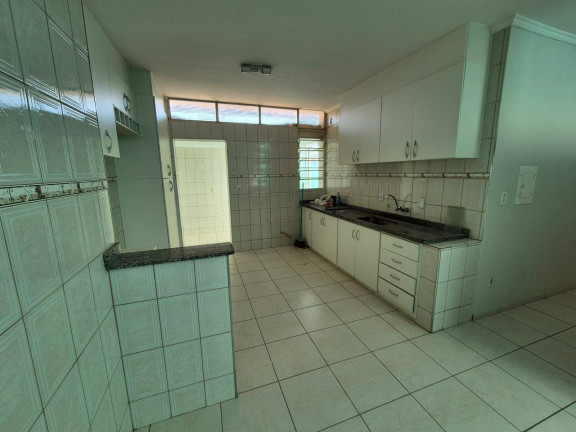 Casa com 3 Quartos à Venda, 2.500.000 m² em São Paulo - Jundiaí