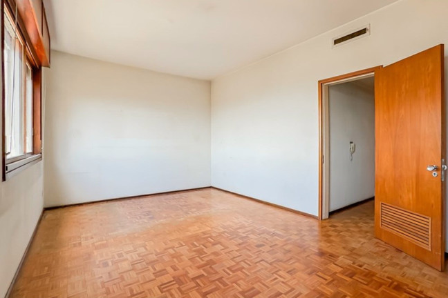 Imagem Apartamento com 3 Quartos à Venda, 217 m² em Independência - Porto Alegre Imagem Apartamento com 3 Quartos à Venda, 217 m² em Independência - Porto Alegre