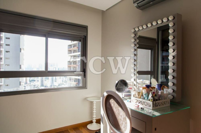 Imagem Apartamento com 3 Quartos à Venda, 131 m² em Brooklin - São Paulo