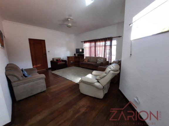 Imagem Casa com 6 Quartos à Venda, 597 m² em Vila São José - Taubaté Imagem Casa com 6 Quartos à Venda, 597 m² em Vila São José - Taubaté