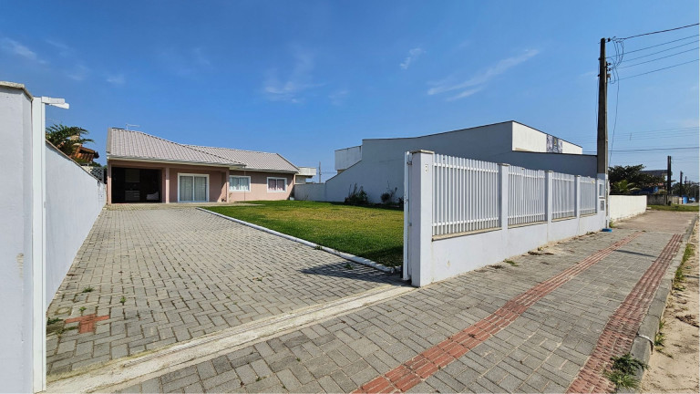 Casa com 4 Quartos à Venda, 130 m² em Praia Do Ervino - Sao Francisco Do Sul
