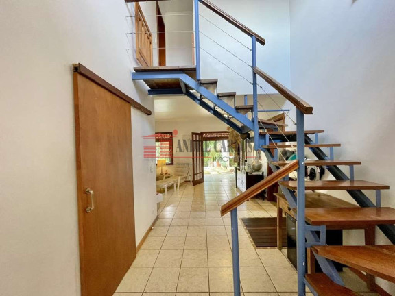 Imagem Casa de Condomínio com 3 Quartos à Venda, 320 m² em Jardim Indaiá - Embu Das Artes Imagem Casa de Condomínio com 3 Quartos à Venda, 320 m² em Jardim Indaiá - Embu Das Artes