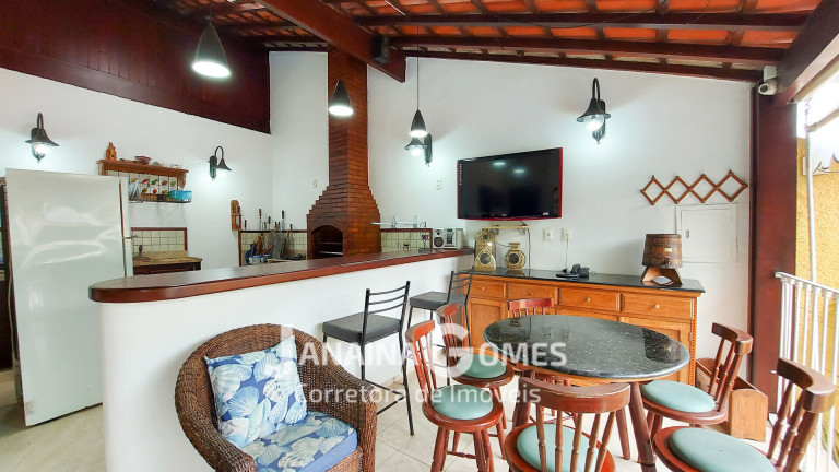 Imagem Casa com 4 Quartos à Venda, 300 m² em São Francisco - Niterói Imagem Casa com 4 Quartos à Venda, 300 m² em São Francisco - Niterói