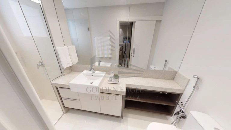 Imagem Apartamento com 4 Quartos à Venda, 238 m² em Centro - Balneário Camboriú Imagem Apartamento com 4 Quartos à Venda, 238 m² em Centro - Balneário Camboriú
