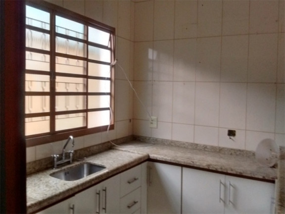 Imagem Sobrado com 4 Quartos à Venda,  em Res. De Ville - São José Dos Campos
