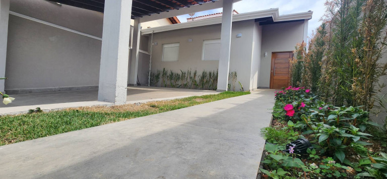Imagem Casa com 3 Quartos à Venda, 314 m² em Jardim Santa Bárbara - Atibaia Imagem Casa com 3 Quartos à Venda, 314 m² em Jardim Santa Bárbara - Atibaia