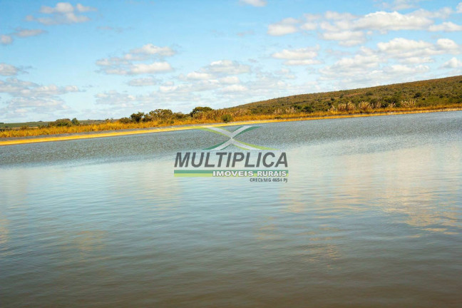Fazenda à Venda, 1.216 m² em Rio Pardo De Minas