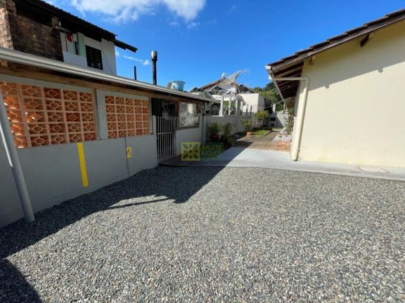 Imagem Casa com 1 Quarto para Alugar ou Temporada, 30 m² em Centro - Porto Belo Imagem Casa com 1 Quarto para Alugar ou Temporada, 30 m² em Centro - Porto Belo
