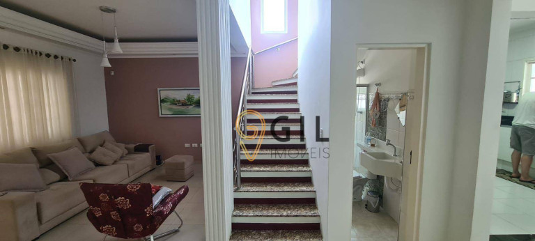 Imagem Sobrado com 3 Quartos à Venda, 242 m² em Villa Branca - Jacareí