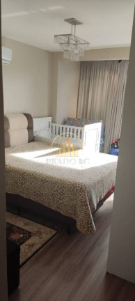 Imagem Sobrado com 3 Quartos à Venda, 10 m² em Santa Regina - Camboriú