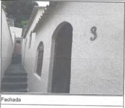 Imagem Casa com 1 Quarto à Venda, 22 m² em Coelho - São Gonçalo Imagem Casa com 1 Quarto à Venda, 22 m² em Coelho - São Gonçalo