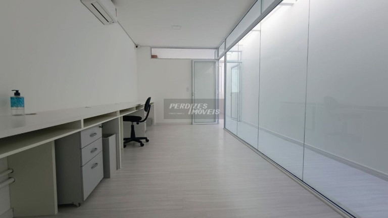 Imóvel Comercial para Alugar, 225 m² em Perdizes - São Paulo