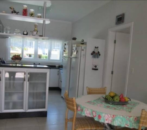 Imagem Casa com 5 Quartos à Venda, 1.000 m² em Peruibe - Peruíbe Imagem Casa com 5 Quartos à Venda, 1.000 m² em Peruibe - Peruíbe