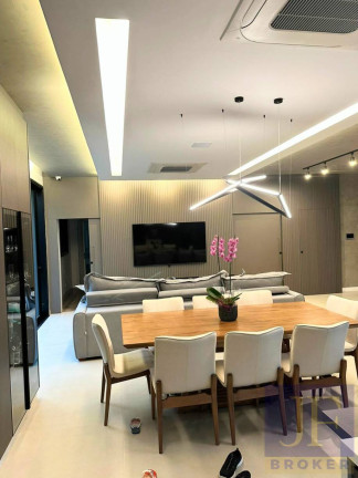 Imagem Casa com 4 Quartos à Venda, 1.059 m² em Ingleses Do Rio Vermelho - Florianópolis Imagem Casa com 4 Quartos à Venda, 1.059 m² em Ingleses Do Rio Vermelho - Florianópolis