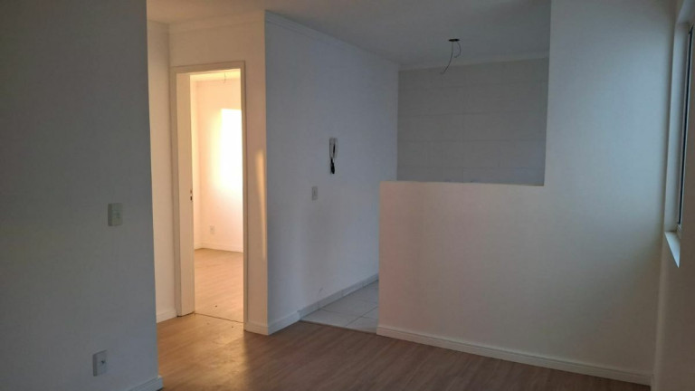Imagem Apartamento com 2 Quartos à Venda, 45 m² em Jardim Itaqui - Campo Largo Imagem Apartamento com 2 Quartos à Venda, 45 m² em Jardim Itaqui - Campo Largo