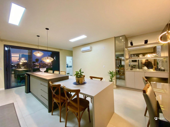 Imagem Casa de Condomínio com 3 Quartos à Venda, 170 m² em Riviera - Xangri-lá Imagem Casa de Condomínio com 3 Quartos à Venda, 170 m² em Riviera - Xangri-lá