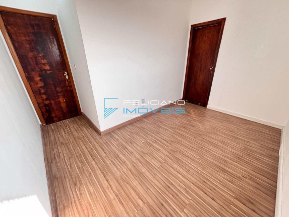 Imagem Apartamento com 2 Quartos à Venda, 60 m² em Guilhermina - Praia Grande