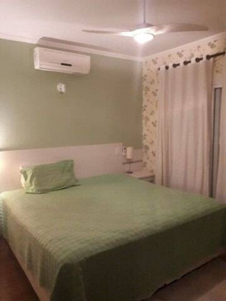 Imagem Casa com 4 Quartos à Venda, 210 m² em Jardim Santa Maria - Jacareí Imagem Casa com 4 Quartos à Venda, 210 m² em Jardim Santa Maria - Jacareí