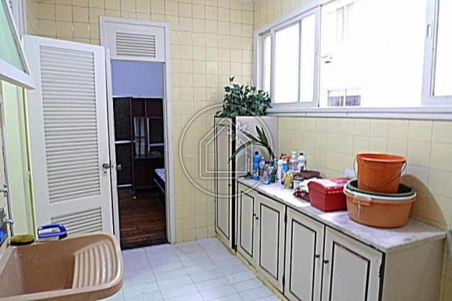 Imagem Apartamento com 3 Quartos à Venda, 184 m² em Copacabana - Rio De Janeiro