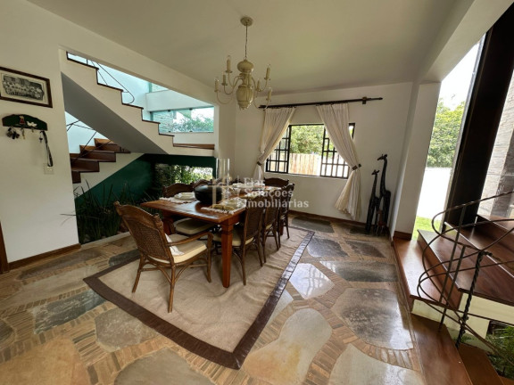 Imagem Casa com 7 Quartos à Venda, 840 m² em Centro - Chapada Dos Guimarães Imagem Casa com 7 Quartos à Venda, 840 m² em Centro - Chapada Dos Guimarães