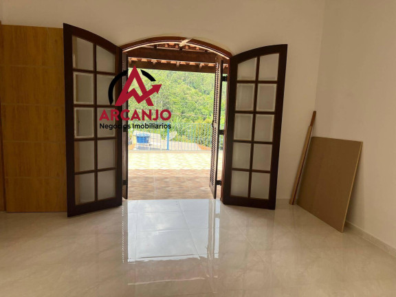 Imagem Casa com 3 Quartos à Venda, 102 m² em Corumbá (terra Preta) - Mairiporã Imagem Casa com 3 Quartos à Venda, 102 m² em Corumbá (terra Preta) - Mairiporã