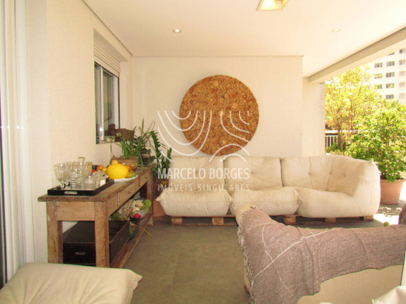 Imagem Apartamento com 3 Quartos à Venda, 220 m² em Vila Alexandria - São Paulo