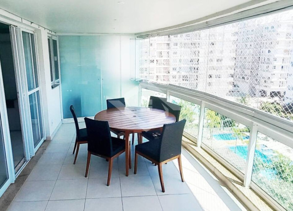 Imagem Apartamento com 3 Quartos à Venda, 121 m² em Recreio Dos Bandeirantes - Rio De Janeiro Imagem Apartamento com 3 Quartos à Venda, 121 m² em Recreio Dos Bandeirantes - Rio De Janeiro