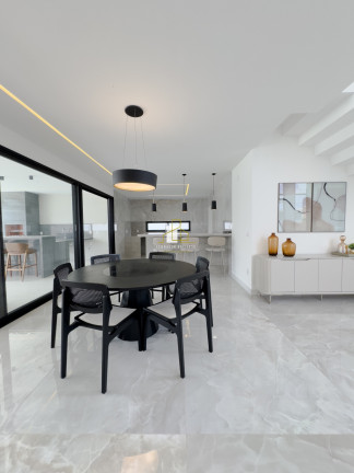 Imagem Casa com 5 Quartos à Venda, 424 m² em Alphaville Jacuhy - Serra Imagem Casa com 5 Quartos à Venda, 424 m² em Alphaville Jacuhy - Serra