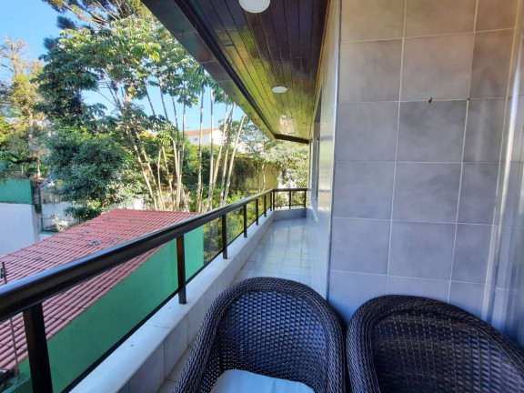 Imagem Imóvel com 3 Quartos à Venda, 131 m² em Alto - Teresópolis Imagem Imóvel com 3 Quartos à Venda, 131 m² em Alto - Teresópolis