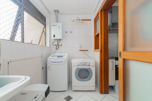 Imagem Imóvel com 3 Quartos à Venda, 100 m² em Moinhos De Vento - Porto Alegre