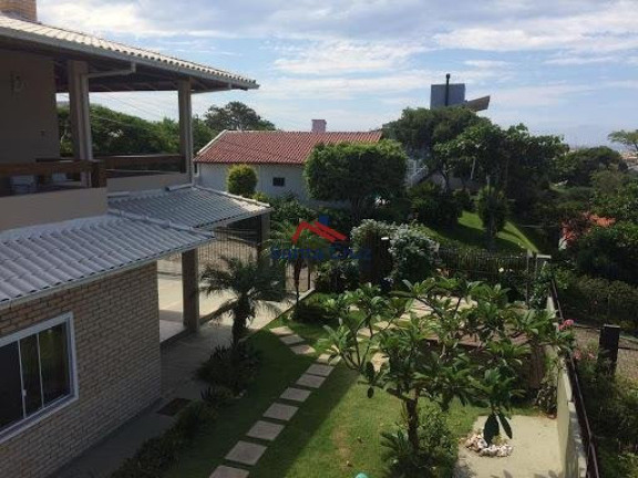 Imagem Sobrado com 4 Quartos à Venda, 380 m² em Ingleses Do Rio Vermelho - Florianópolis Imagem Sobrado com 4 Quartos à Venda, 380 m² em Ingleses Do Rio Vermelho - Florianópolis