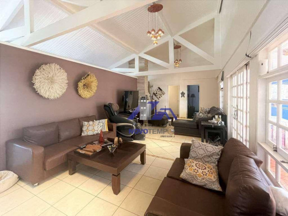 Imagem Casa com 4 Quartos à Venda, 600 m² em Parque Dom Henrique - Cotia Imagem Casa com 4 Quartos à Venda, 600 m² em Parque Dom Henrique - Cotia